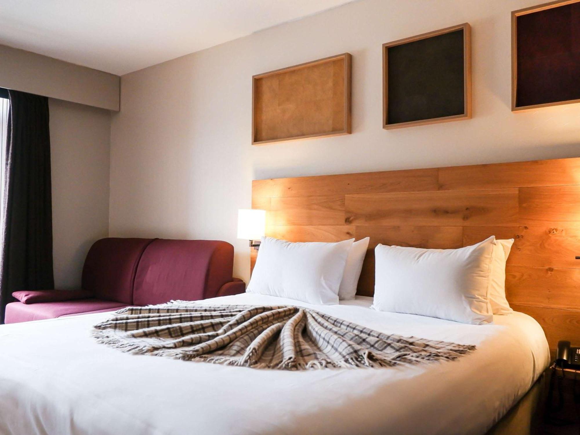 Mercure Saint-Lary Экстерьер фото