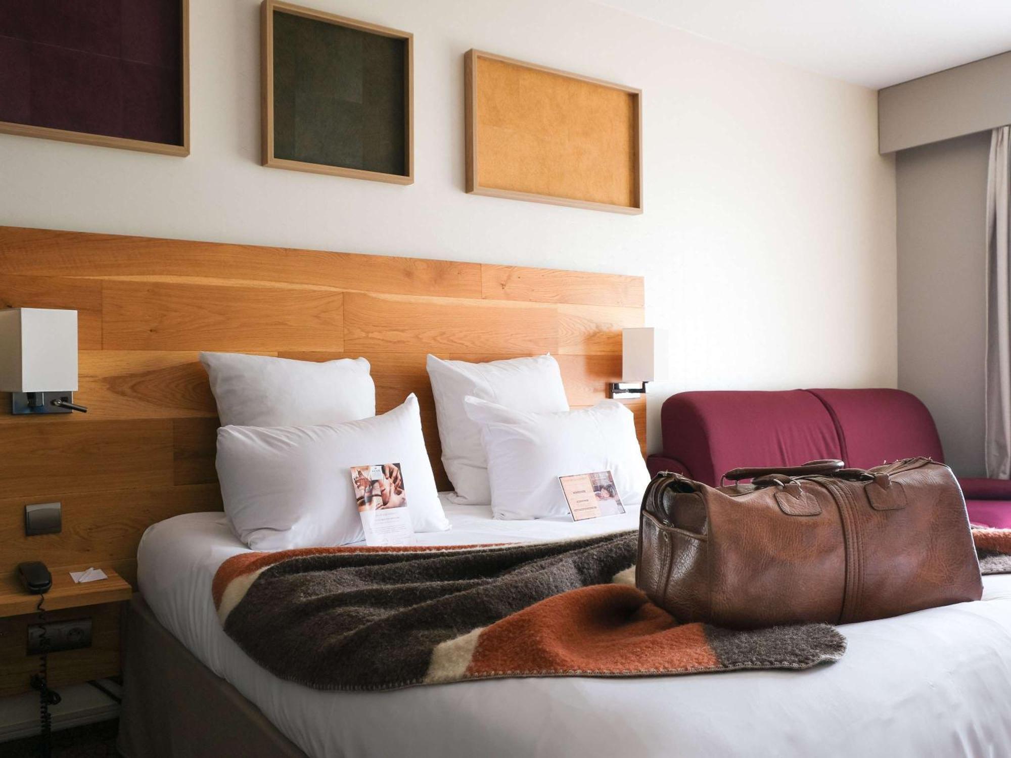 Mercure Saint-Lary Экстерьер фото